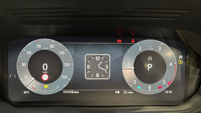 Land Rover Discovery Sport 2.0 D200 Metropolitan 5dr Auto [5 Seat] Diesel Station Wagon - Image 16